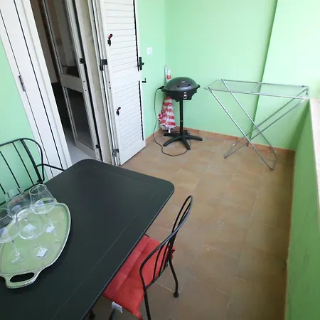 Acquamarina アパート *