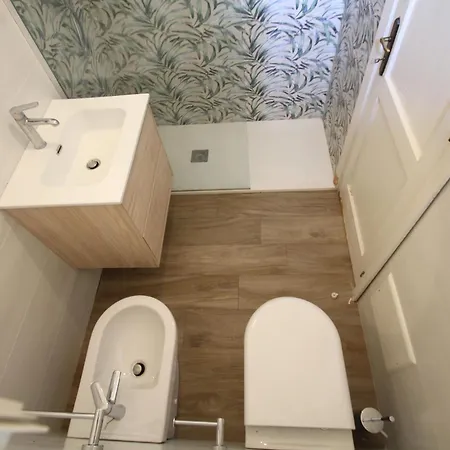 Acquamarina 아파트